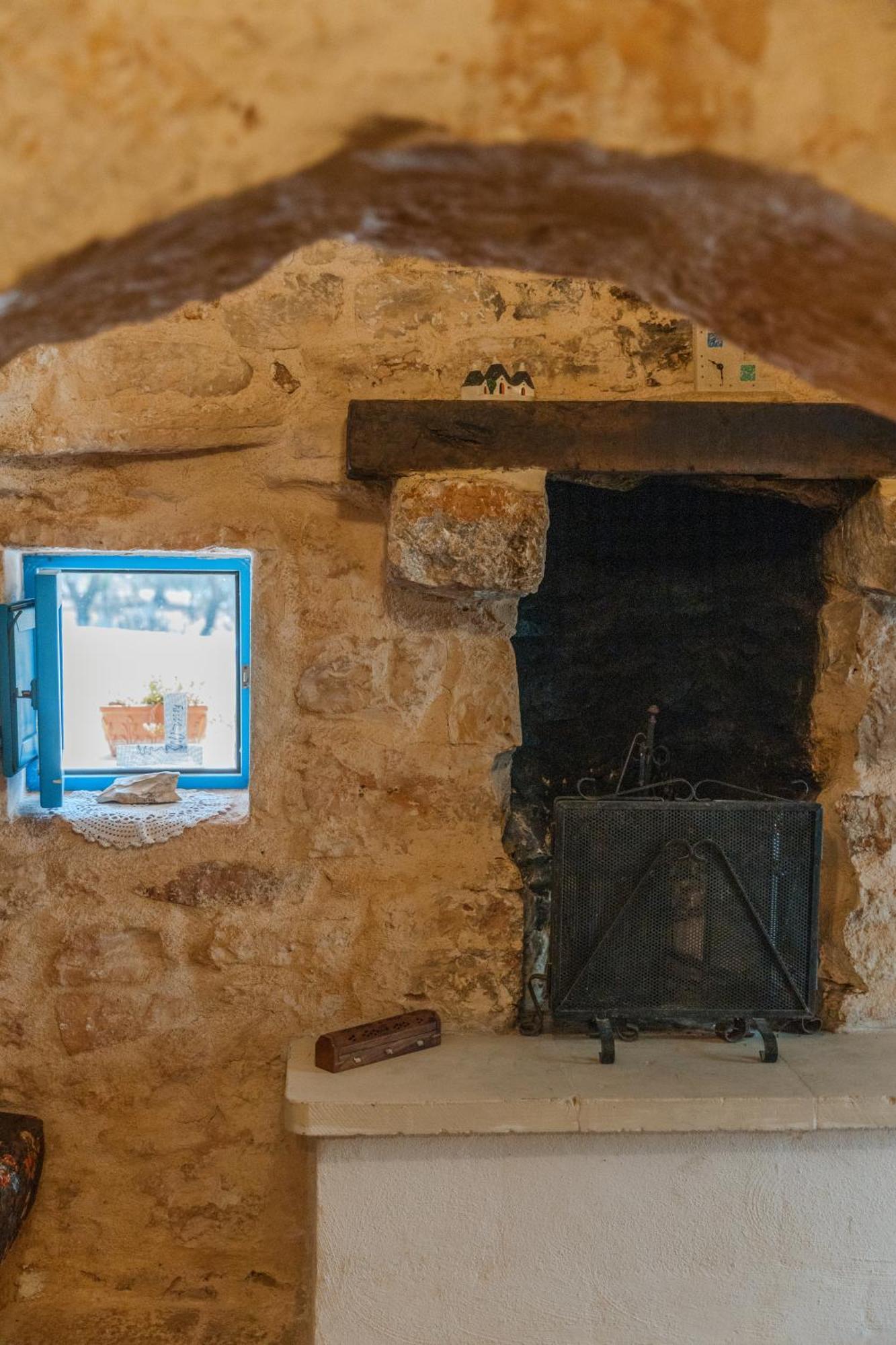 Trullo Tarantini Daire Latiano Dış mekan fotoğraf