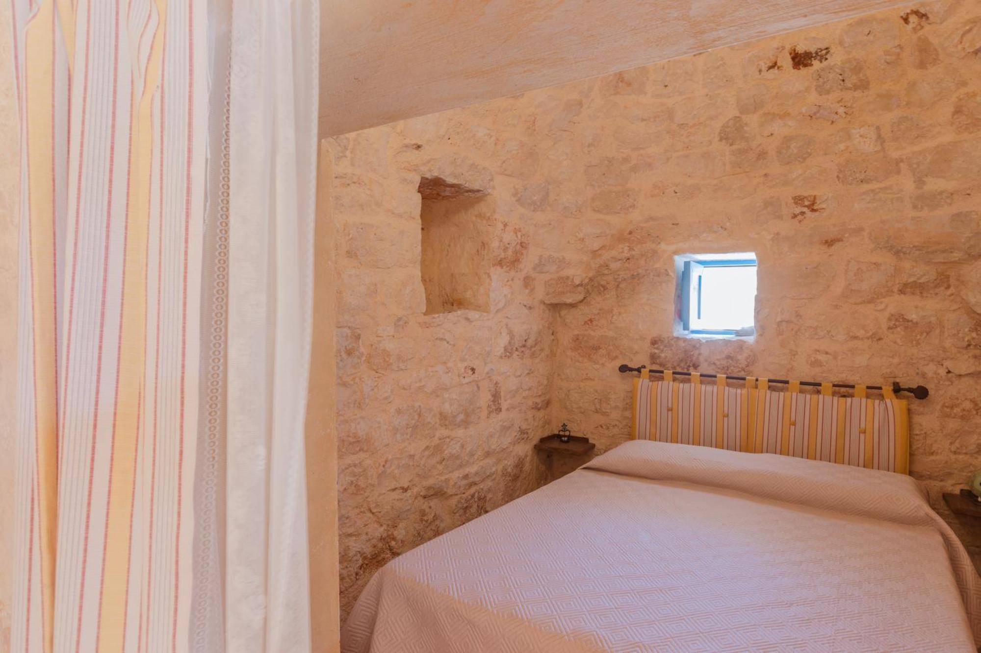 Trullo Tarantini Daire Latiano Dış mekan fotoğraf
