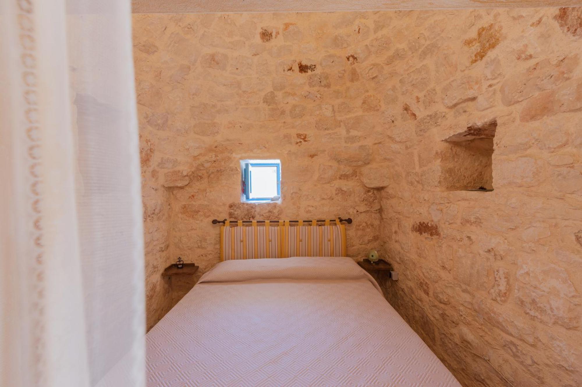 Trullo Tarantini Daire Latiano Dış mekan fotoğraf