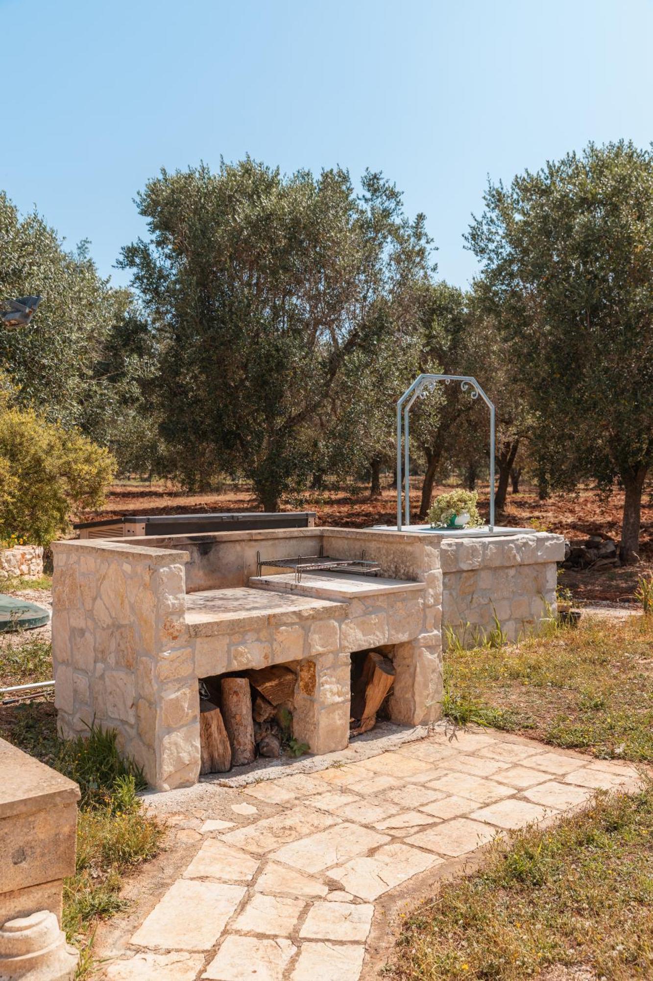 Trullo Tarantini Daire Latiano Dış mekan fotoğraf
